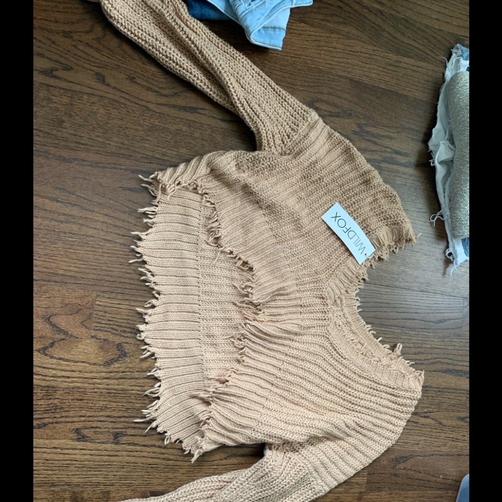 Cropped sweater